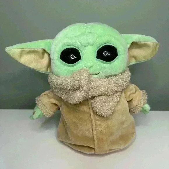 Mattel Collectible - Star Wars, The Mandalorian: The Child 8" Plush Baby Yoda - Picture 1 of 4